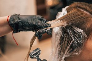 Hair shedding : Why its happen and how to stop it 